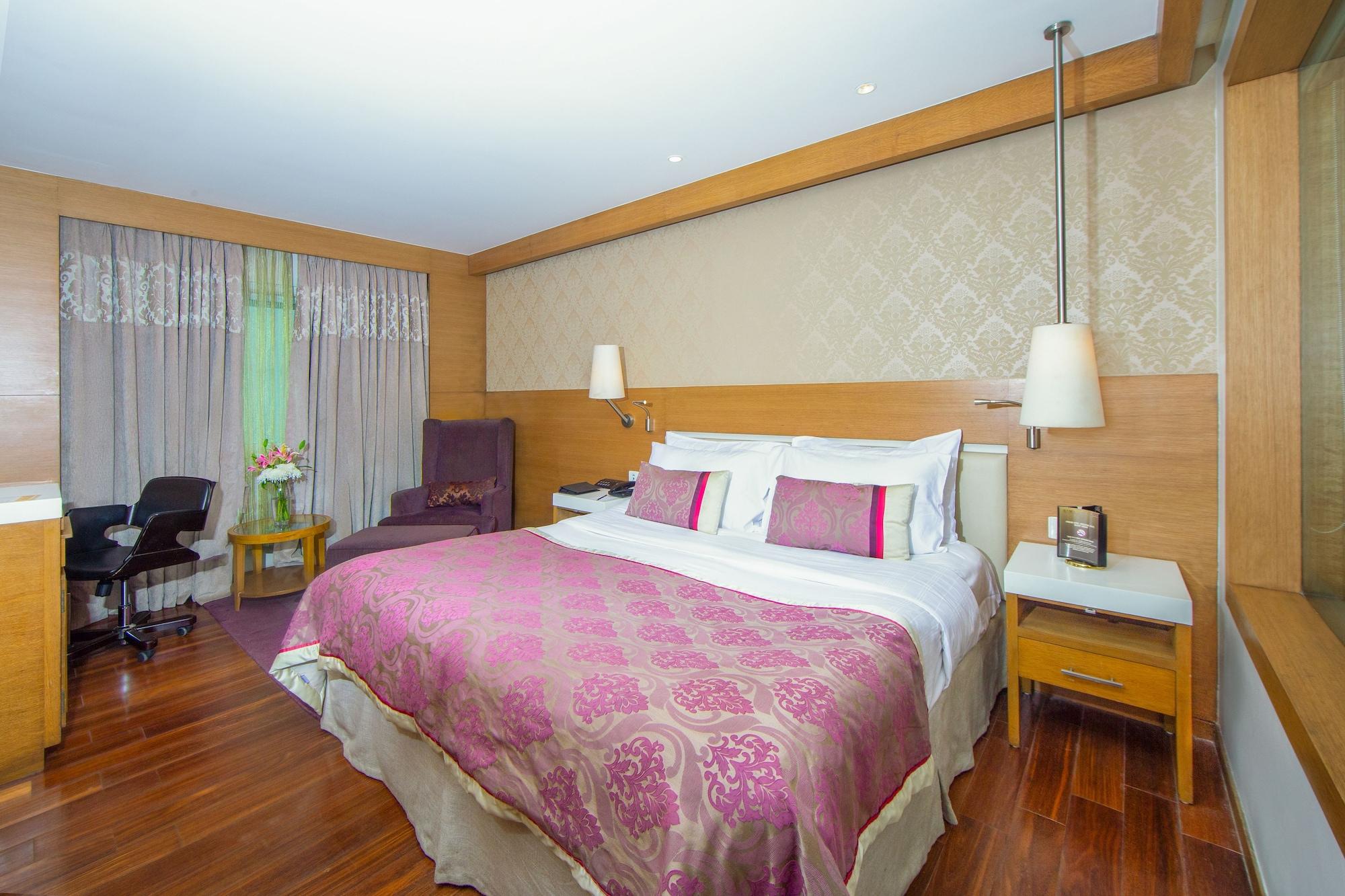 Hotel Bawa International Mumbai Exteriör bild