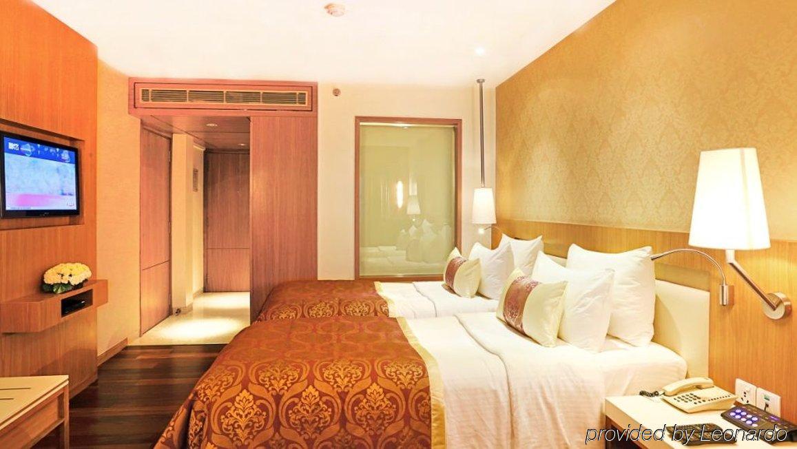 Hotel Bawa International Mumbai Exteriör bild