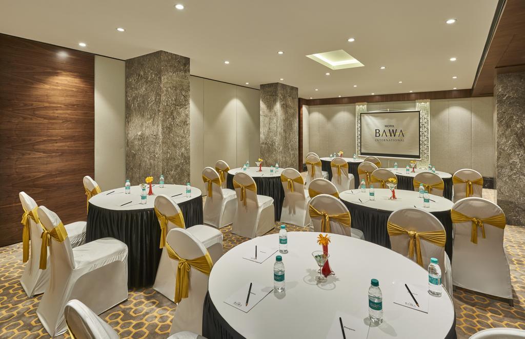 Hotel Bawa International Mumbai Exteriör bild