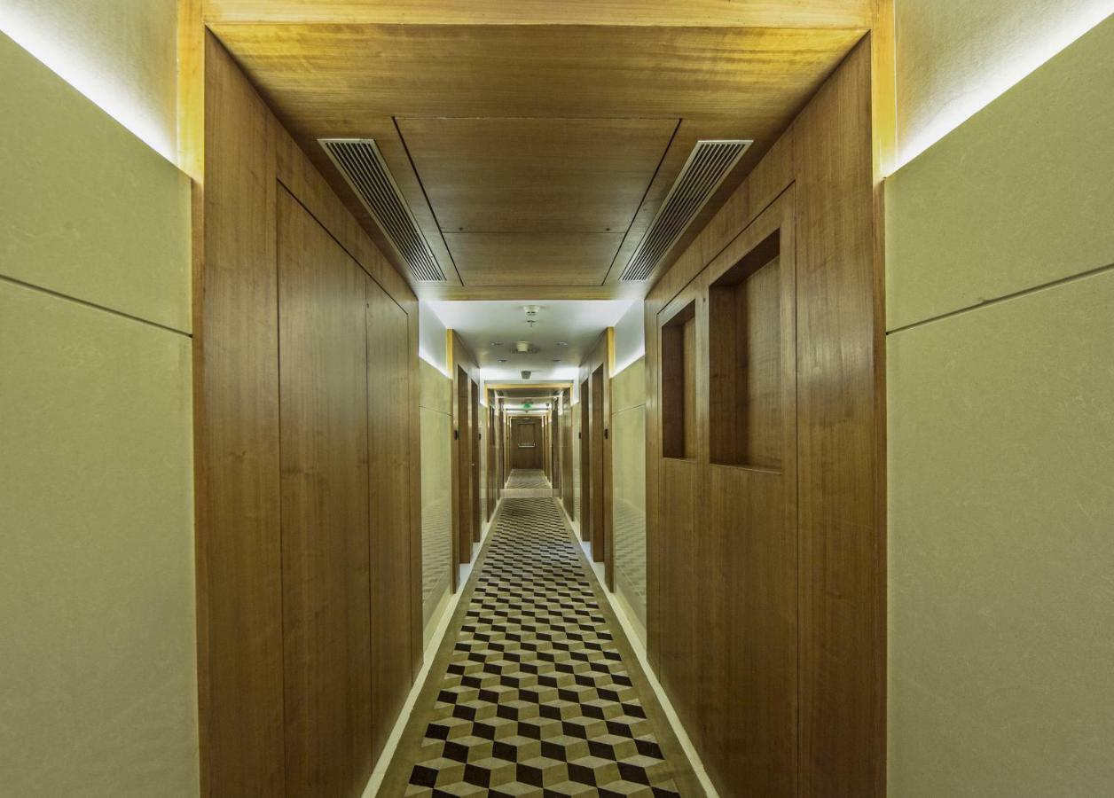 Hotel Bawa International Mumbai Exteriör bild